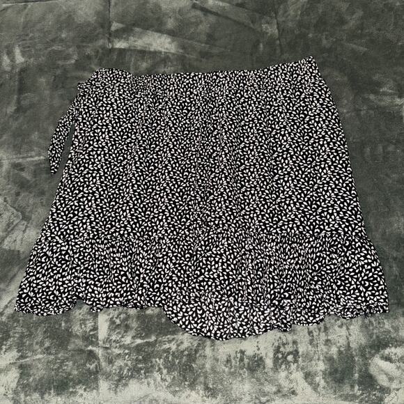 Arula Wrap Mini Skirt Women’s X Black White Floral Print Rayon Ruffle Hem Boho - Picture 4 of 8